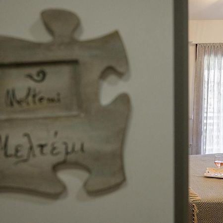 Meltemi Luxury Apartments Nea Roda Exterior photo
